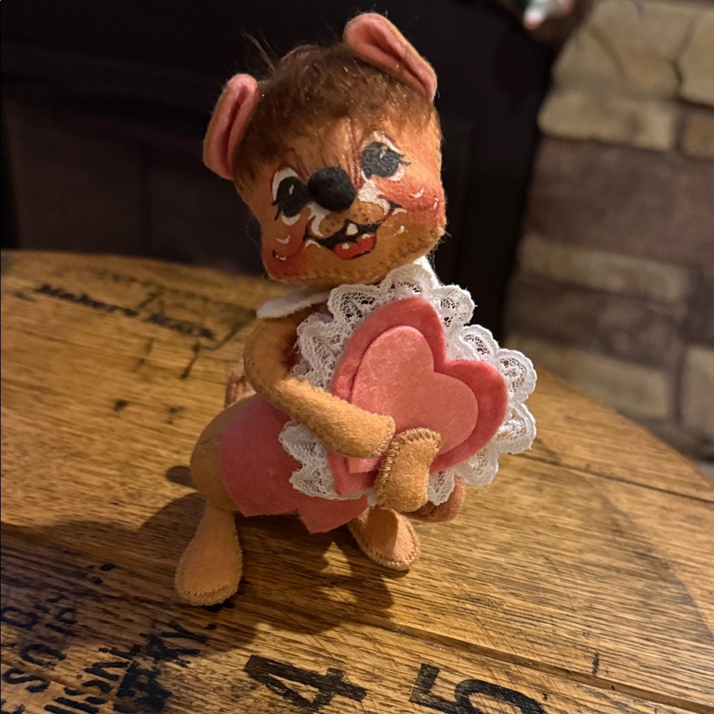 Vintage Sweetheart Mouse 1991 Annalee
